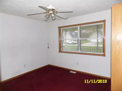 1909 Westfield Ct, Griffith, IN 46319 photo 9
