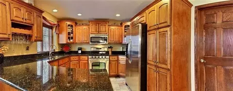 8510 Tapper St, Saint John, IN 46373 photo 5