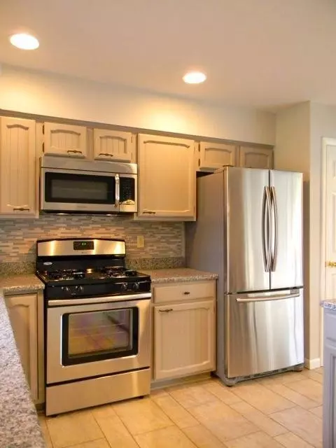 421 River Dr, Munster, IN 46321 photo 8