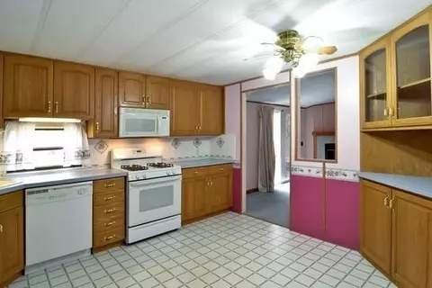 4869 W 41st Ave, Gary, IN 46408 photo 5