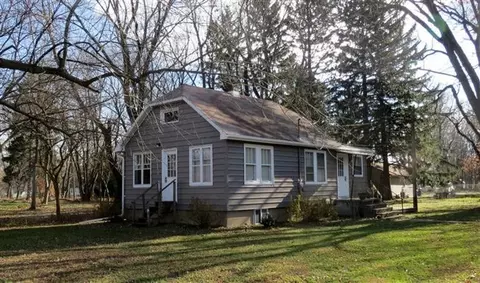 801 Wood St, Porter, IN 46304 photo 1