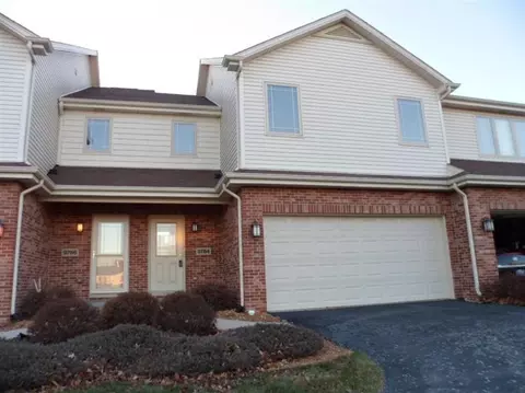 9784 Forest St, Dyer, IN 46311 photo 1