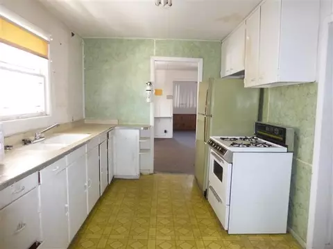 6009 Juniper Ave, Gary, IN 46403 photo 4
