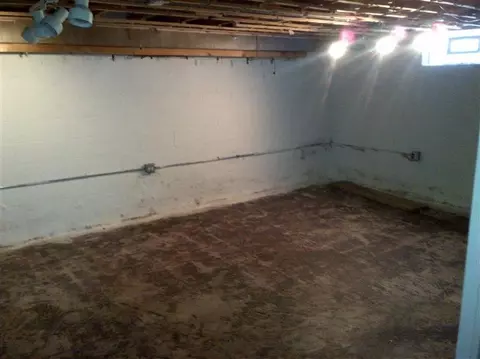 319 W 49th Ave, Gary, IN 46408 photo 5