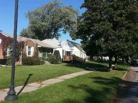 7418 Tapper Ave, Hammond, IN 46324 photo 3