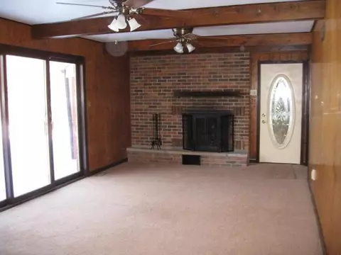 741 Roy St, Dyer, IN 46311 photo 8