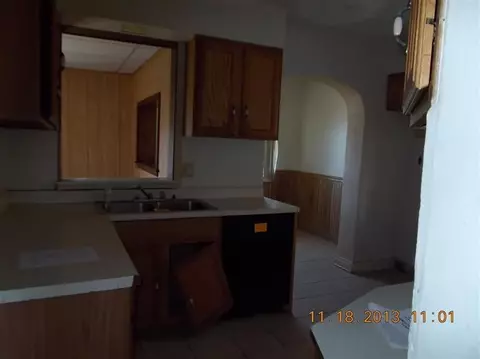 734 Arthur St, Gary, IN 46404 photo 6