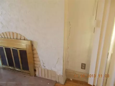 734 Arthur St, Gary, IN 46404 photo 9