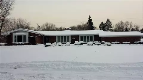 6901 Juniper St, Gary, IN 46403 photo 2