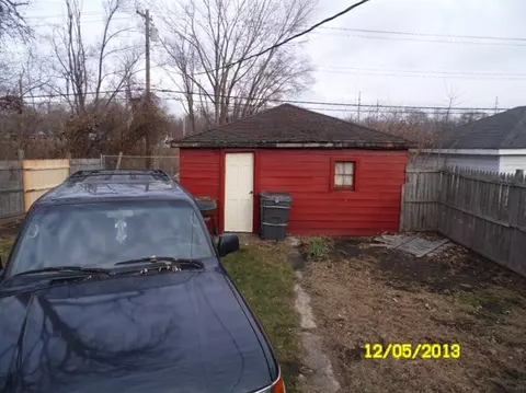 4304 E 10th Ave, Gary, IN 46403 photo 2