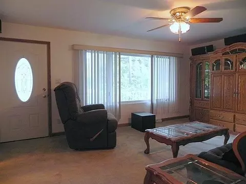1722 S Broad St, Griffith, IN 46319 photo 4