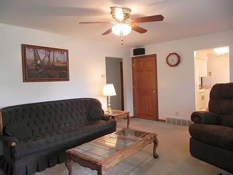 1722 S Broad St, Griffith, IN 46319 photo 5