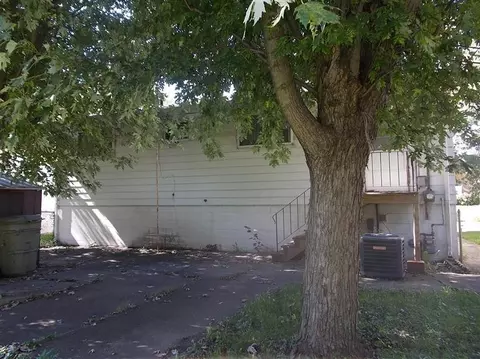 2265 Hendricks St, Gary, IN 46404 photo 10