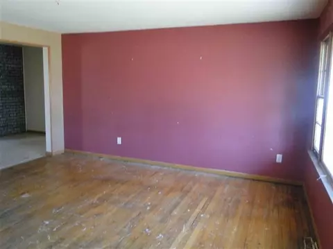 4402 Burr St, Gary, IN 46409 photo 5