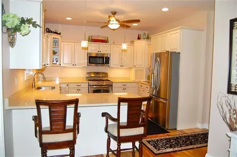 129 E Junco St, Kouts, IN 46347 photo 5