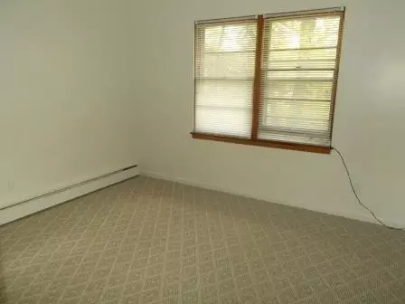 4740 Buchanan St, Gary, IN 46408 photo 5