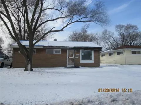 2116 Whitcomb St, Gary, IN 46404 photo 1