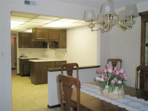 8831 Harrison Ave #201, Munster, IN 46321 photo 8
