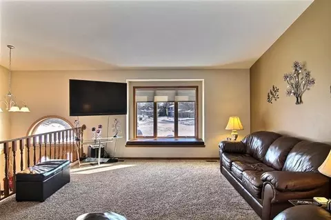 3266 Trailside Pl, Crown Point, IN 46307 photo 2