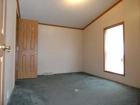 927 E 950, Wheatfield, IN 46392 photo 15