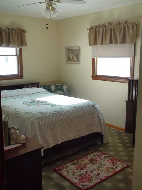9012 Parrish Ave, Highland, IN 46322 photo 8