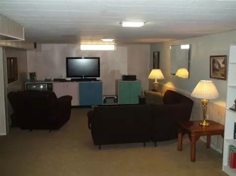 9012 Parrish Ave, Highland, IN 46322 photo 10