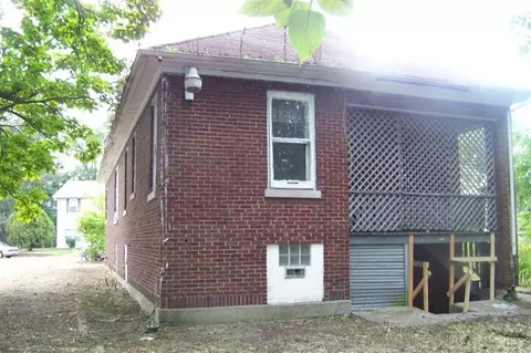 6032 E 6th Pl, Gary, IN 46403 photo 4
