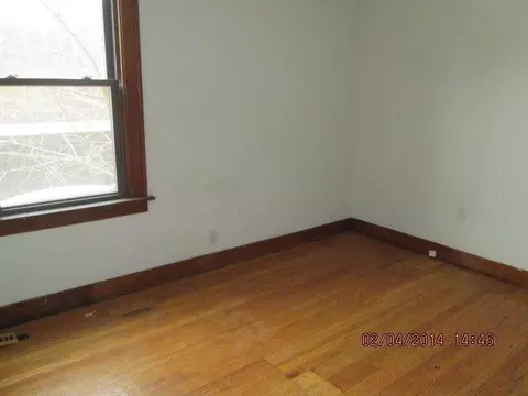 461 Hayes St, Gary, IN 46404 photo 8