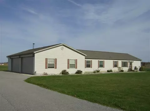 5509 E 350, Rolling Prairie, IN 46371 photo 1