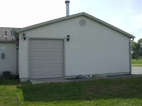 5509 E 350, Rolling Prairie, IN 46371 photo 11