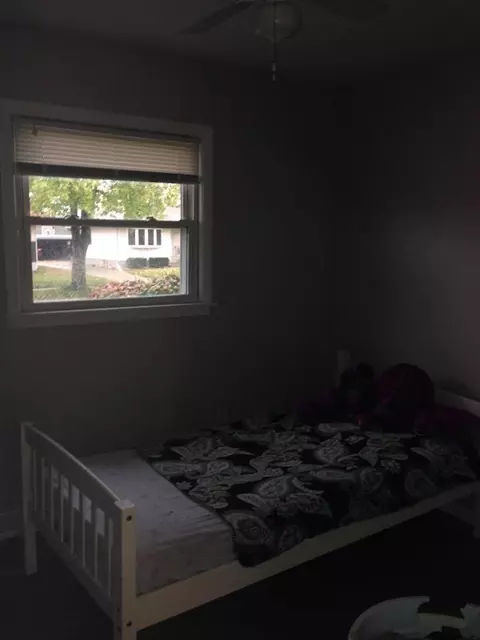 944 W Ash St, Griffith, IN 46319 photo 7