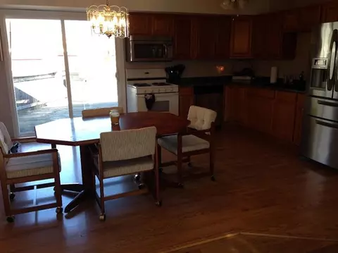 944 W Ash St, Griffith, IN 46319 photo 5