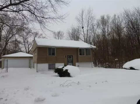 430 King St, Gary, IN 46406 photo 1