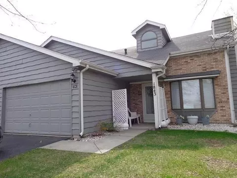 1843 Springvale Dr, Crown Point, IN 46307 photo 1