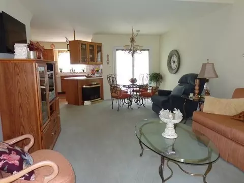 1843 Springvale Dr, Crown Point, IN 46307 photo 4