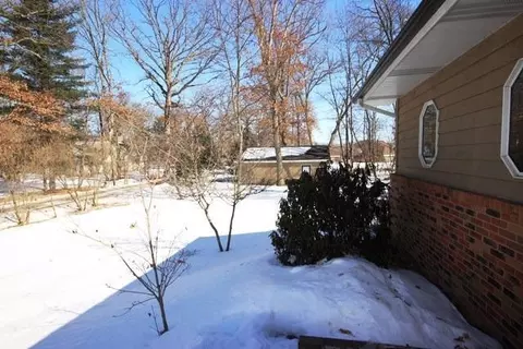 2505 Samuelson, Portage, IN 46368 photo 4