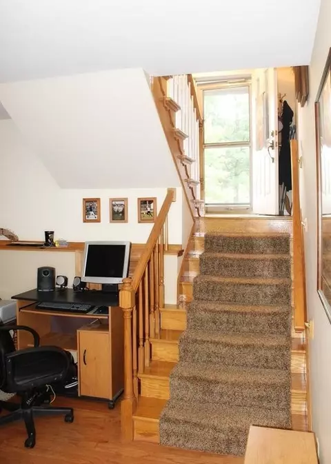 617 Holly Ln, Griffith, IN 46319 photo 9
