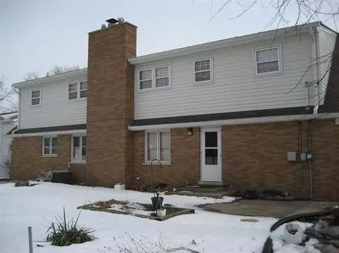9318 Walnut Dr, Munster, IN 46321 photo 8