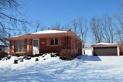 1235 River Dr, Munster, IN 46321 photo 1