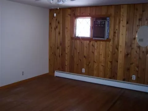 410 S Kouts St, Kouts, IN 46347 photo 4
