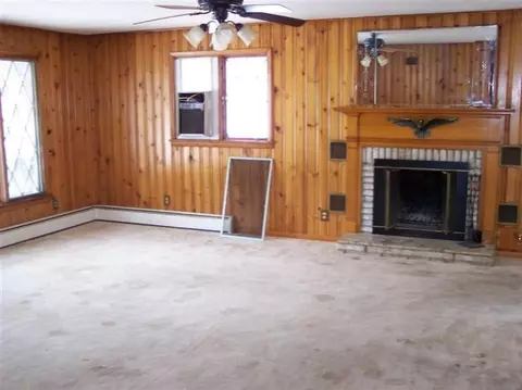 410 S Kouts St, Kouts, IN 46347 photo 2