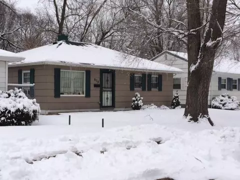 878 E 35th Ct, Gary, IN 46409 photo 2