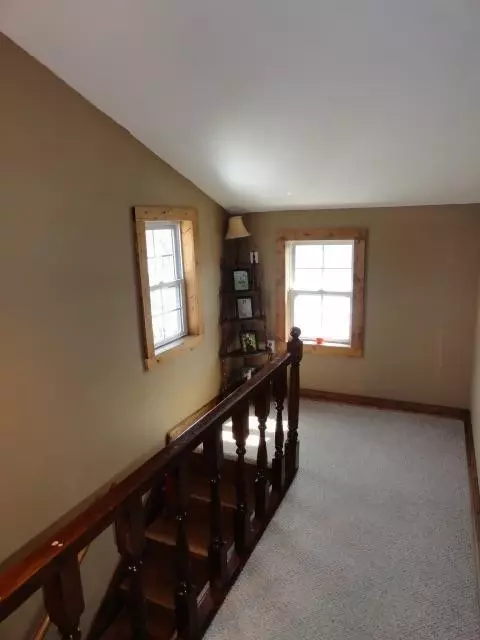 215 E Pearl St, Winamac, IN 46996 photo 5