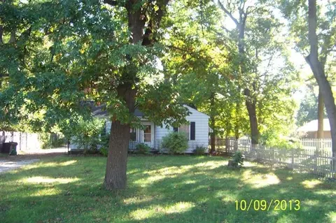 3963 Calhoun St, Gary, IN 46408 photo 2