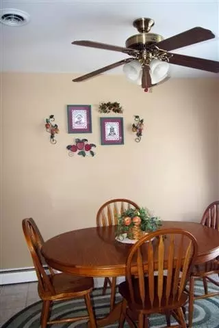 301 E Casey St, Hebron, IN 46341 photo 8