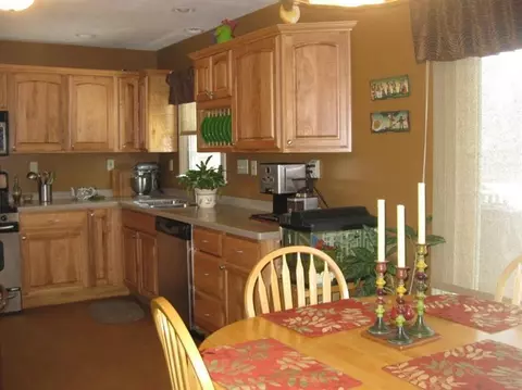 238 Walnut Ln, Crown Point, IN 46307 photo 5