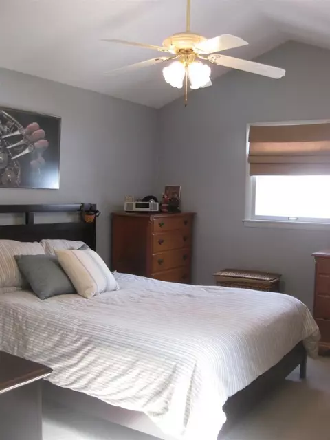 238 Walnut Ln, Crown Point, IN 46307 photo 6