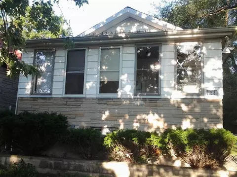 4569 Massachusetts St, Gary, IN 46409 photo 2
