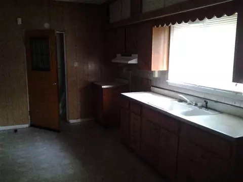 4569 Massachusetts St, Gary, IN 46409 photo 7