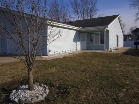 1813 Ash St, Griffith, IN 46319 photo 2